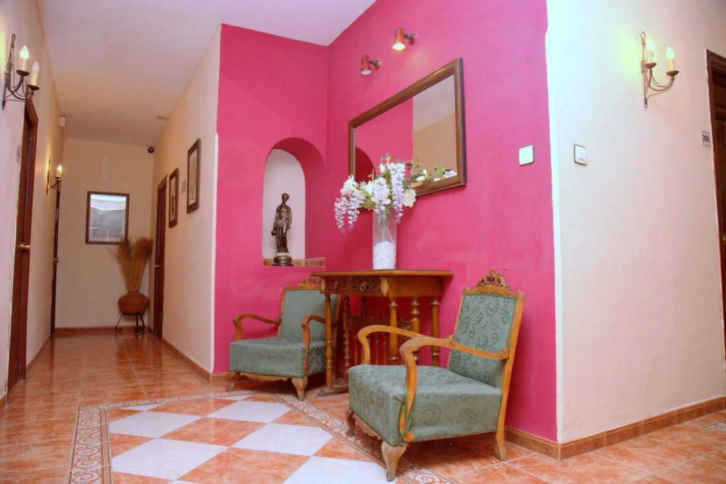 ROOMS Los MONTES