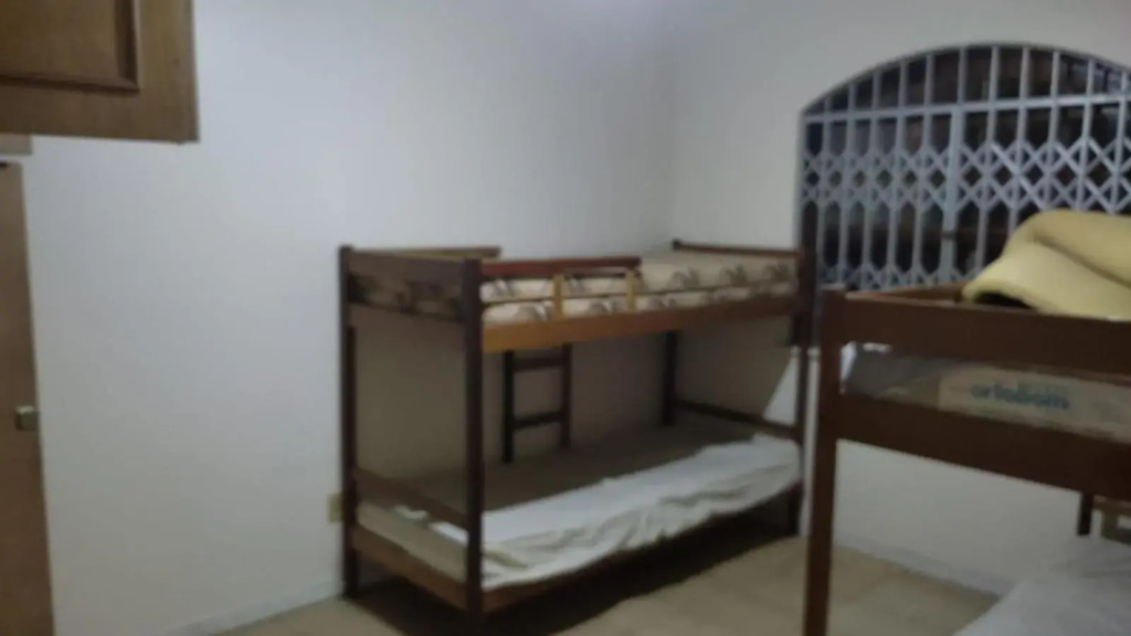 Casa muito espaçosa privativa com Piscina, Churrasqueira e área gourmet