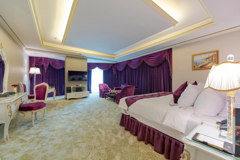 WA Hotel