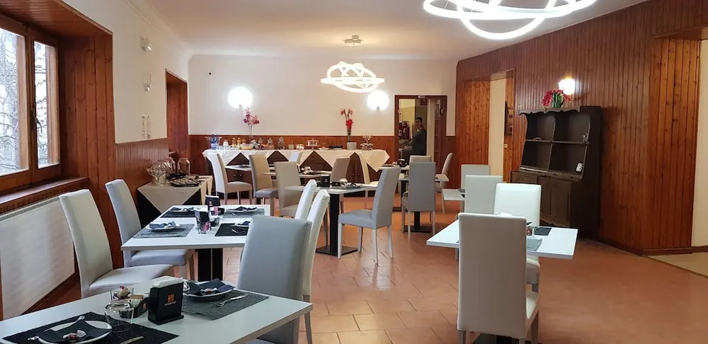 Grt Hotel & Spa