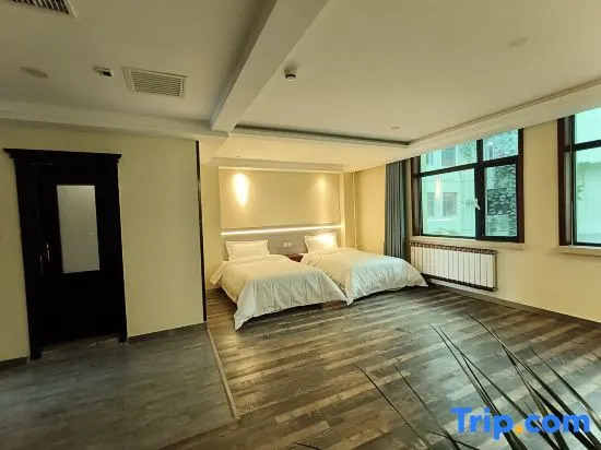 Ulanqab Jiahui Xingchen Homestay (Spring Mall Central Plaza)