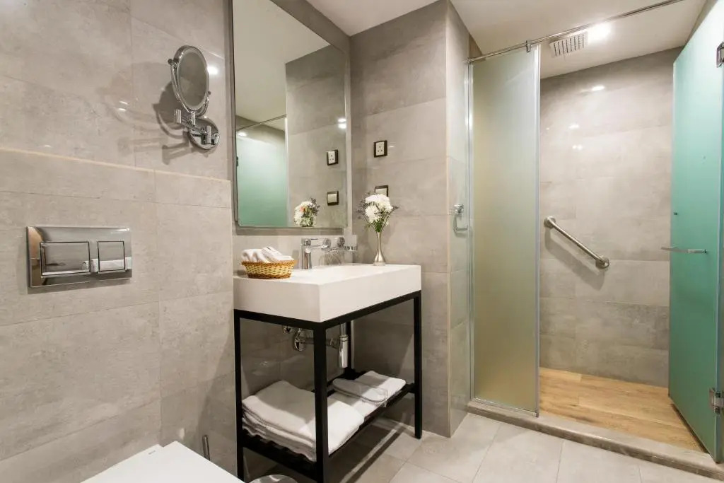 Cindyan Serviced Apartments
