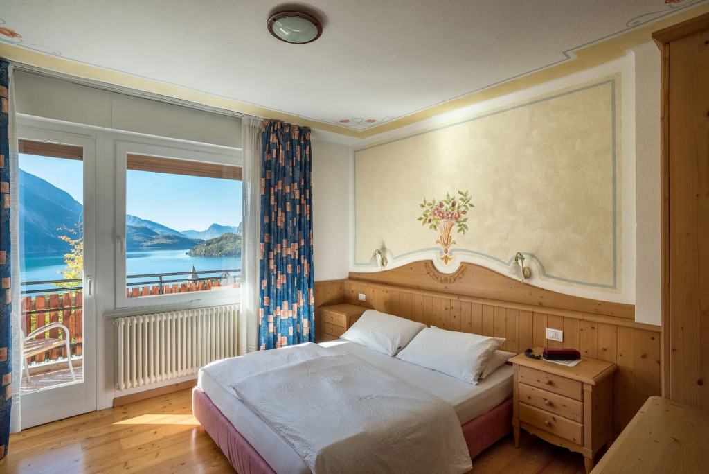 Hotel Londra Slow Living Molveno