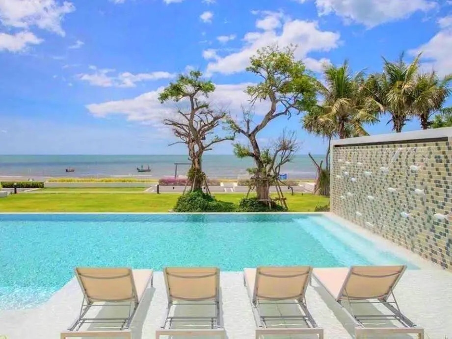 The Crest Santora Huahin Apartment 77