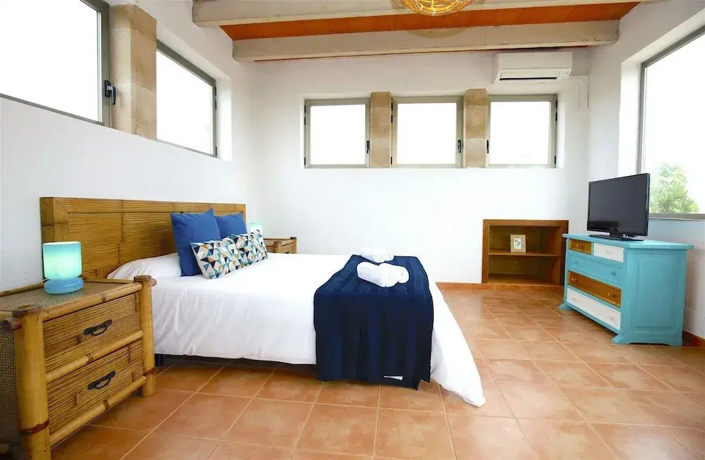 Villa Es Trenc Mallorca - Bauhausvilla mit 21m Privatpool am Es Trenc Naturstrand