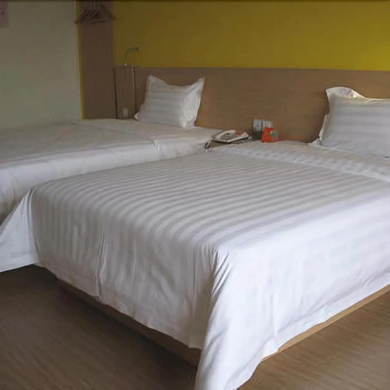 7 Days Inn