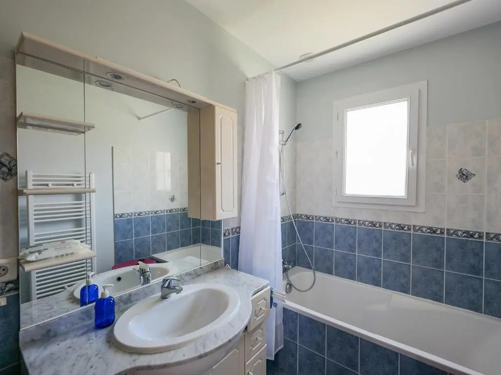 Maison calme proche plage avec jardin et terrasse - FR-1-197-500