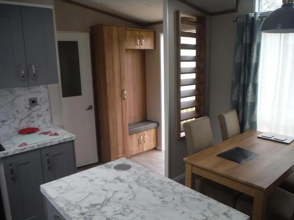 4 Berth Luxury Mini Lodge