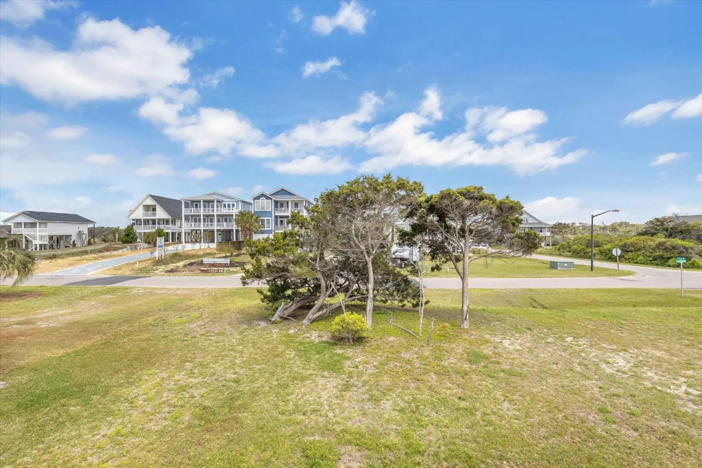 Allegra by Oak Island Accommodations