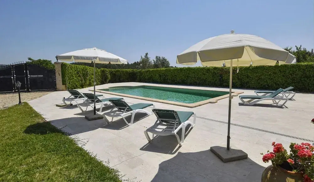 Country House in Selva With Private Pool