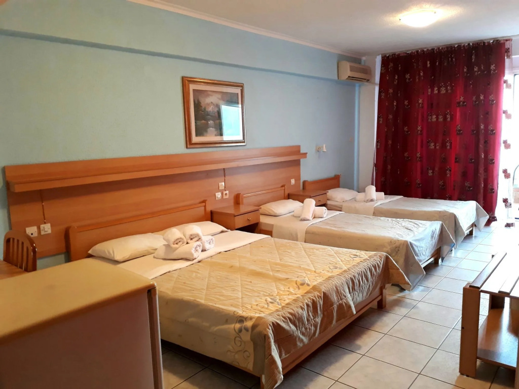 Hotel Themis