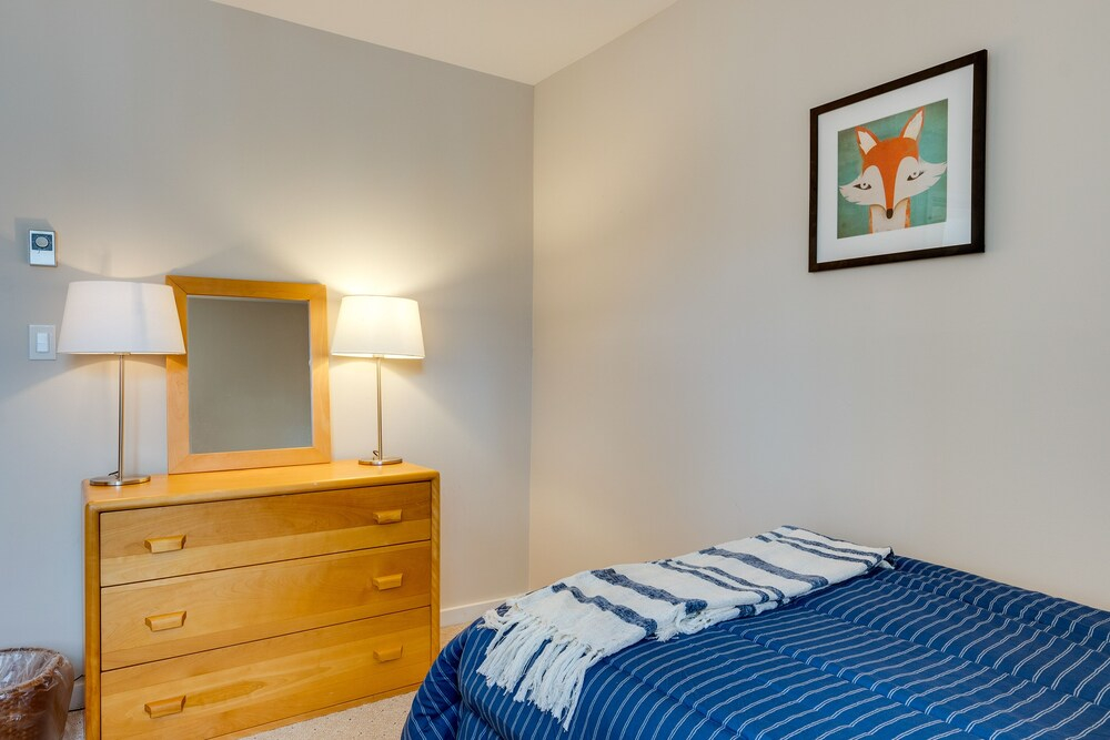 Lincoln Condo Rental w/ Shuttle Near Loon Mountain