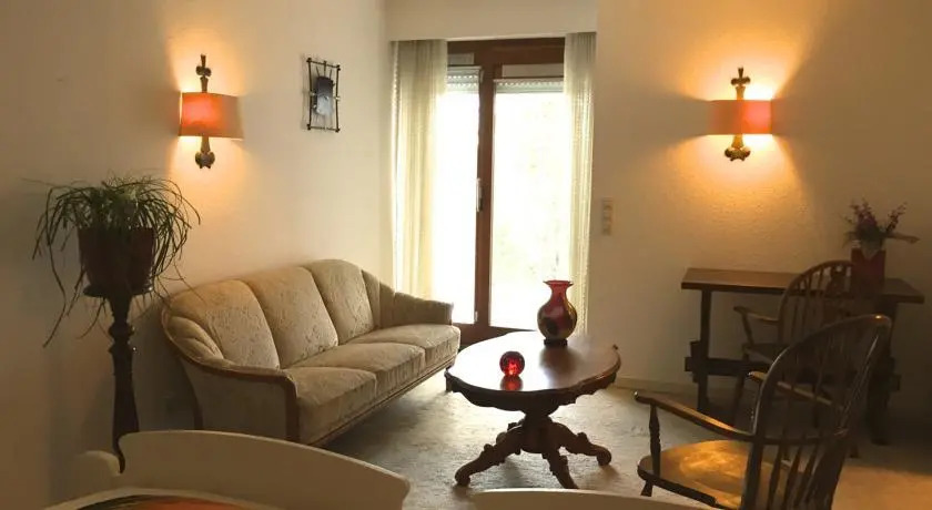 B&B Excellent