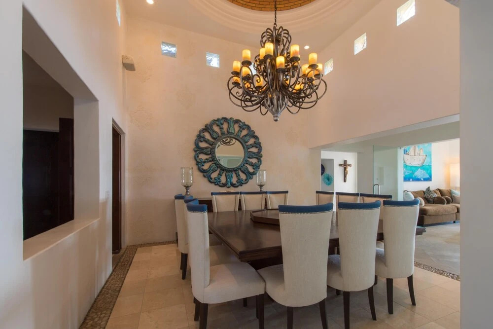 Outstanding Beachfront for up to 15 People: Villa Delfines