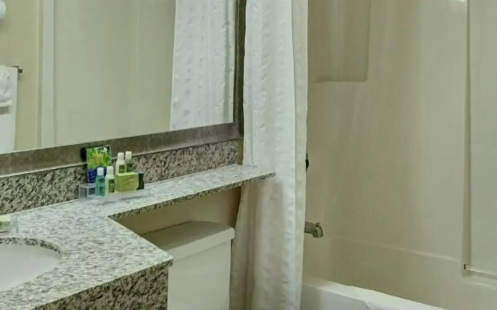 Thompsons Best Value Inn & Suites