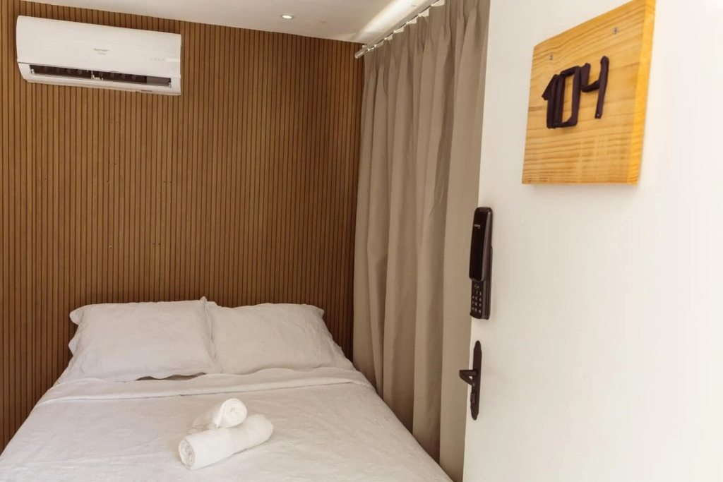 TEMPORADA737 Suite com Ar condicionado, wifi 300mbps, piscina