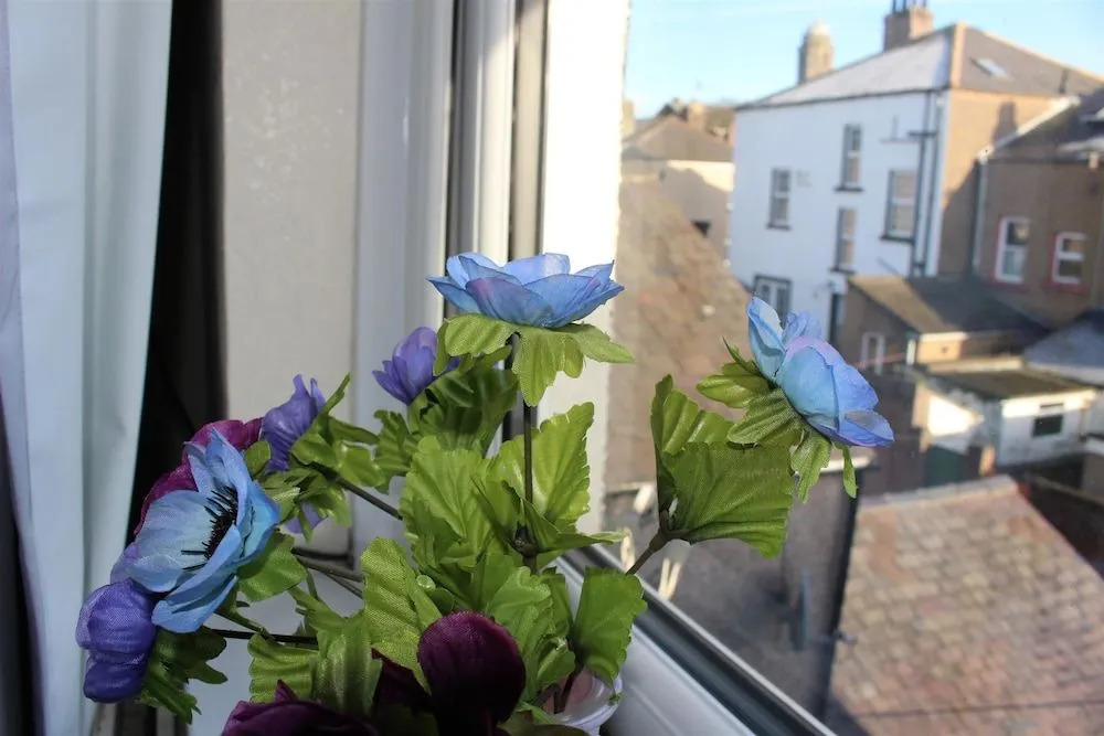John St Town House - Self Catering