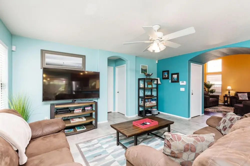 Chandler Oasis - 4 Bedroom by Casago