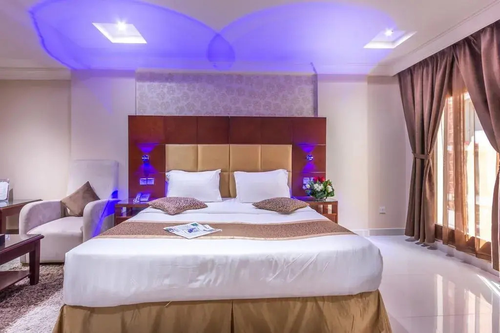 Al Muhaidb Residence Al HAMRA - Economic