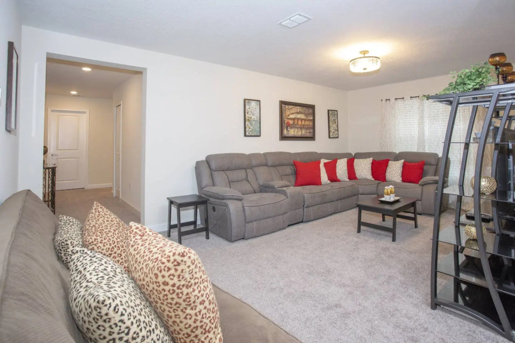 Spacious home with a large pool near Disney