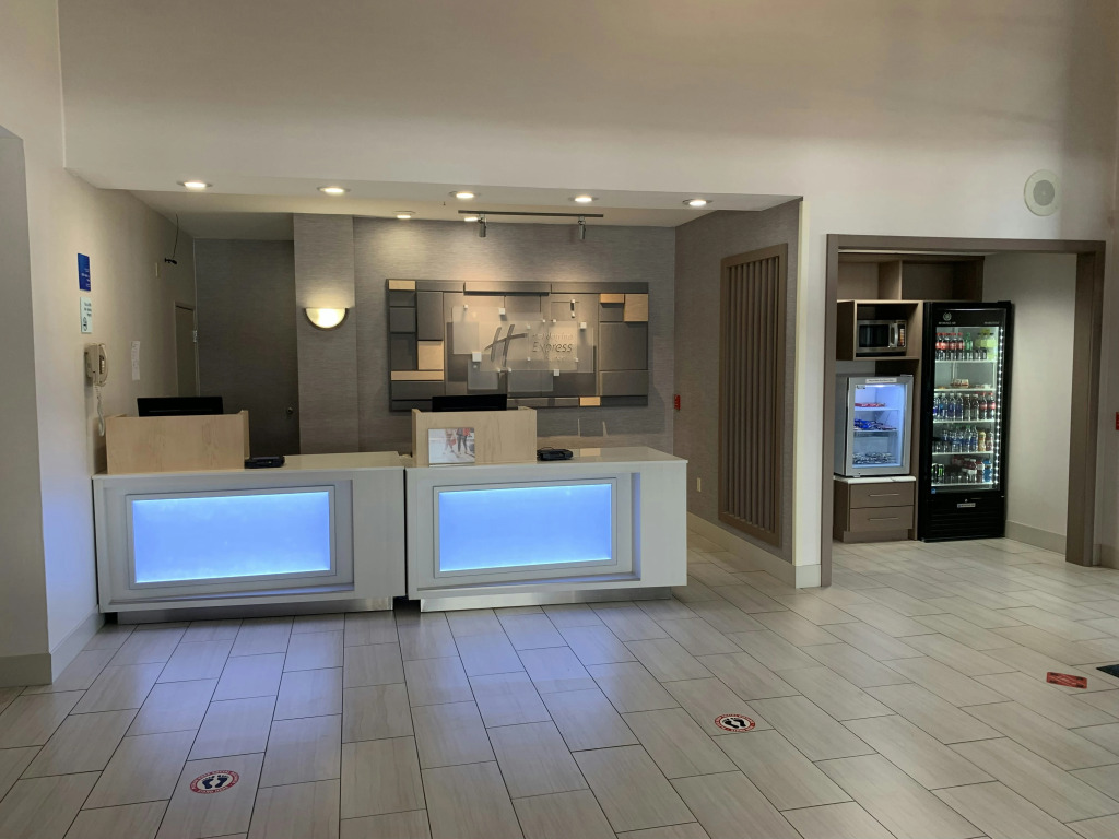 Holiday Inn Express Hotel & Suites Franklin-Oil City by IHG