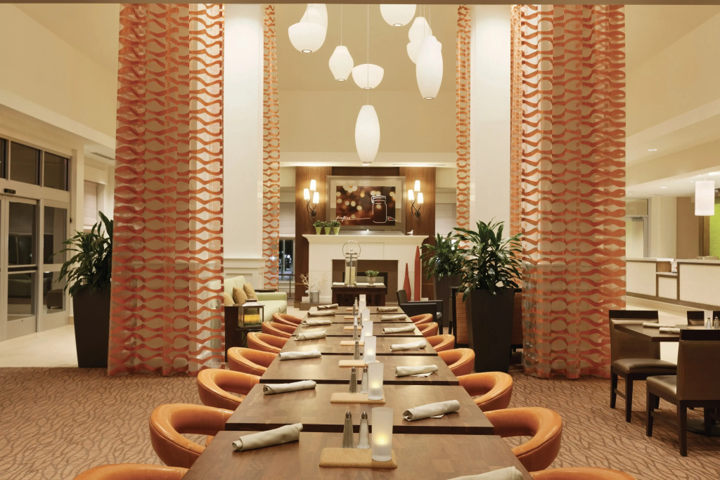 Hilton Garden Inn Boston Logan Airport