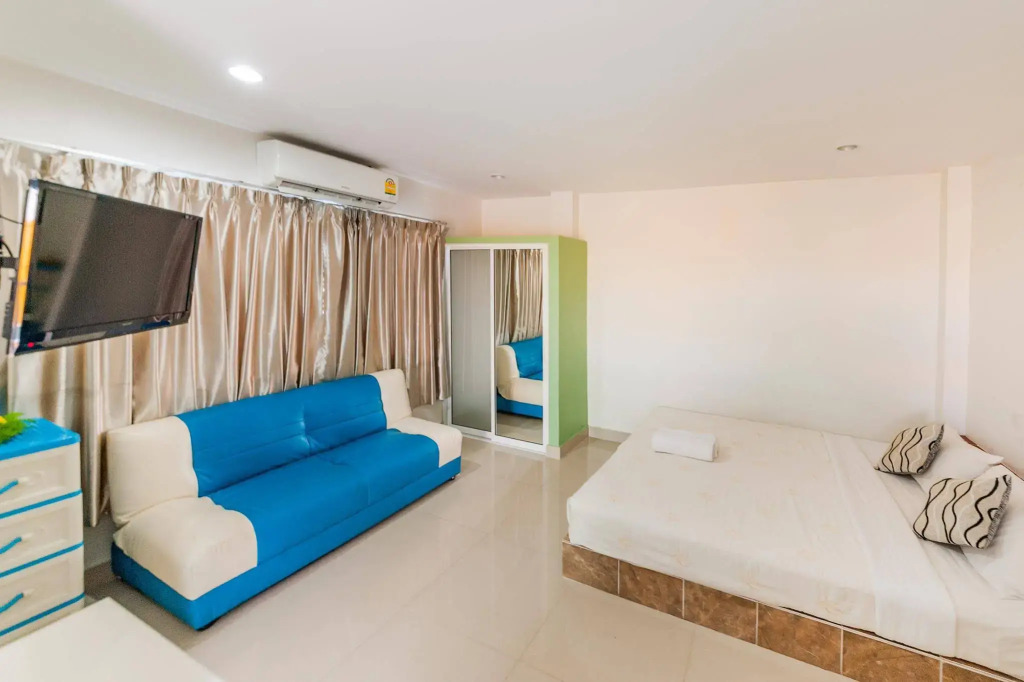 Bella Tropicana Hotel and Guesthouse