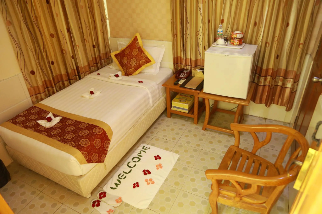 Hotel Shwe Pyi Tan