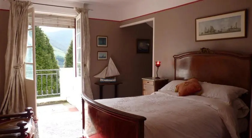 Le Toit Rouge B&B