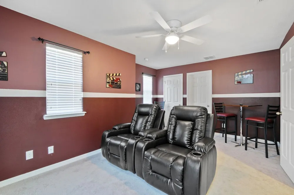 1287YC - West Haven Gated Community