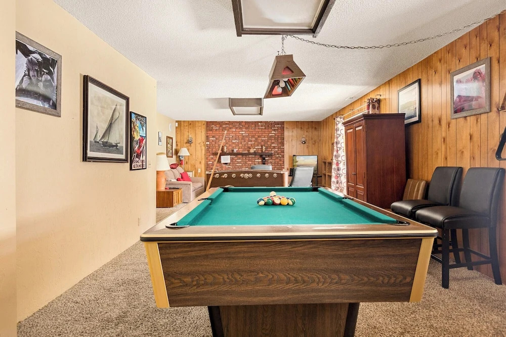 Blue Jay Chalet Unit#5