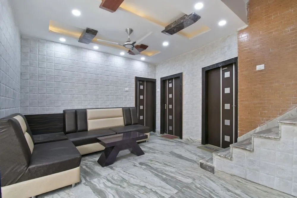 Oyo 24887 New Suhani