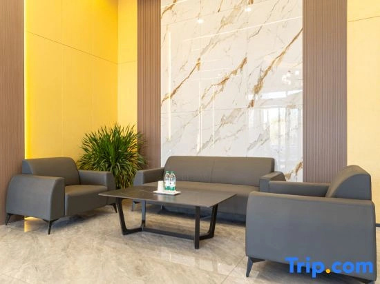 Super 8 Selected Hotel (Kashi Wanda Plaza Shuguang International Branch)