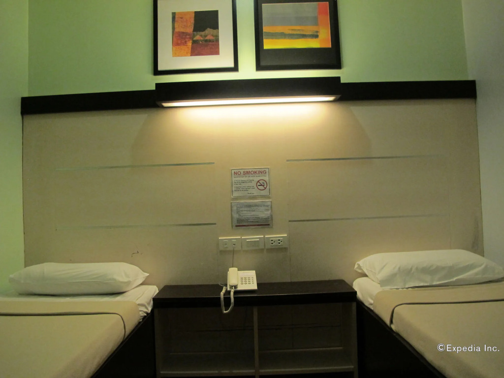 Sugbutel Family Hotel Cebu powered by Cocotel