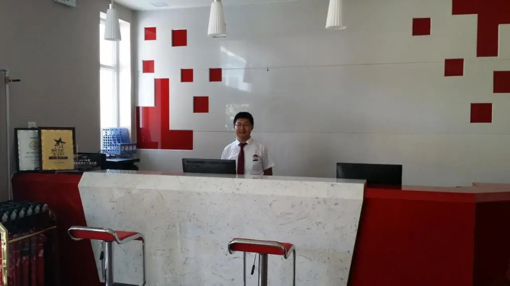 Thank Inn Chain Hotel Shanxi Lvliang County Taihe North Road