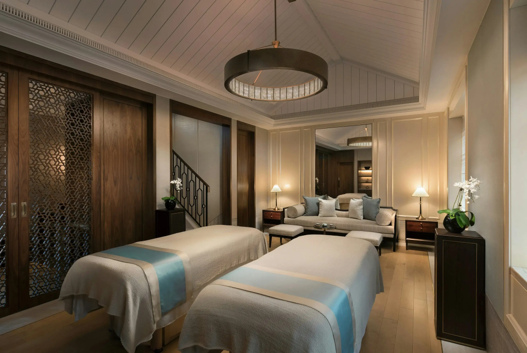 Capella Shanghai, Jian Ye Li