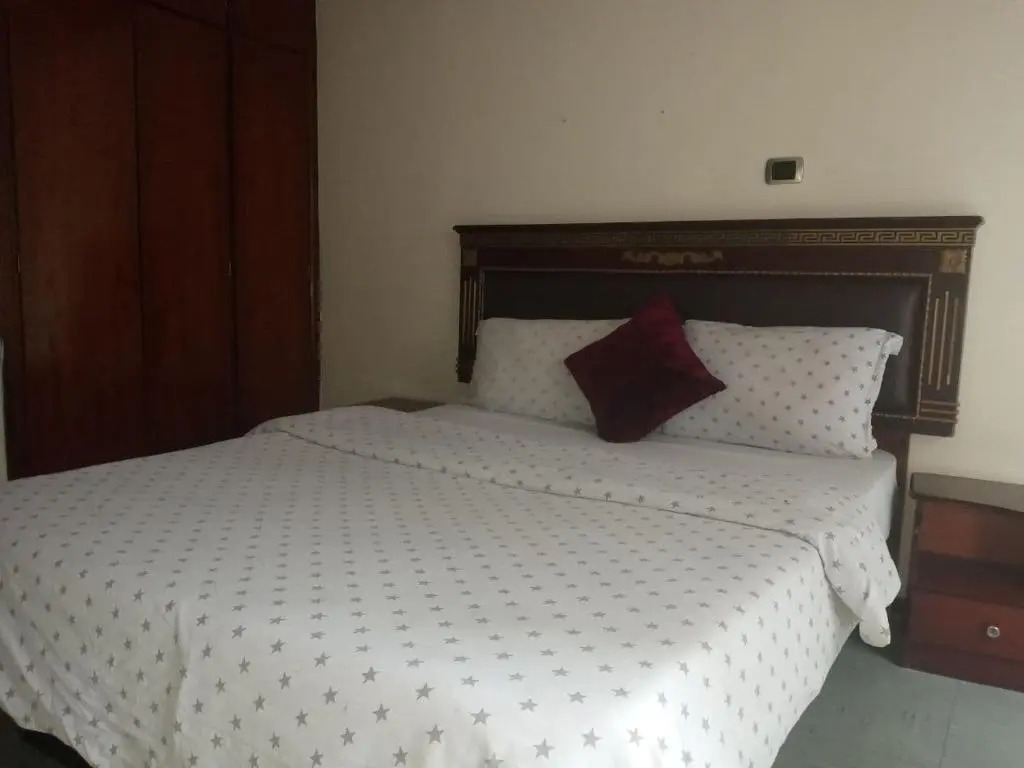 Lucy Sabrin Guest House
