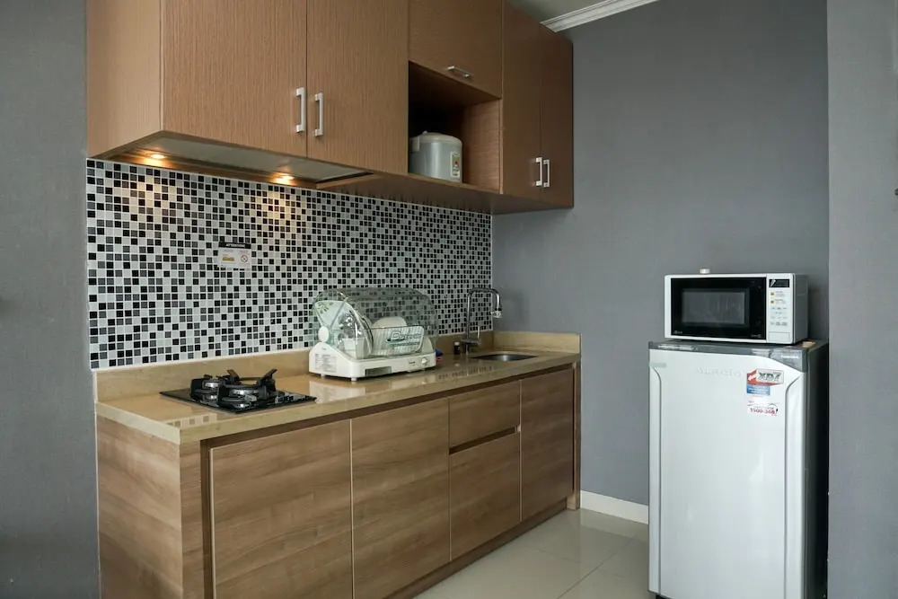 1BR Apartment with City View at Ancol Mansion