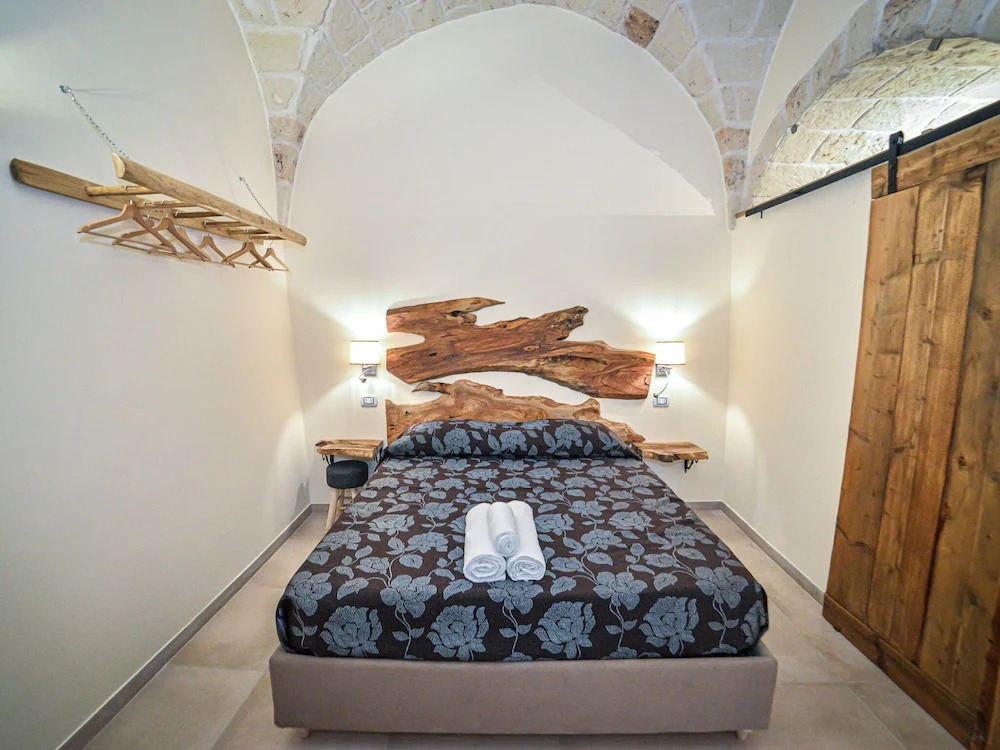 Comfortable Holiday Home in Carovigno With Balcony