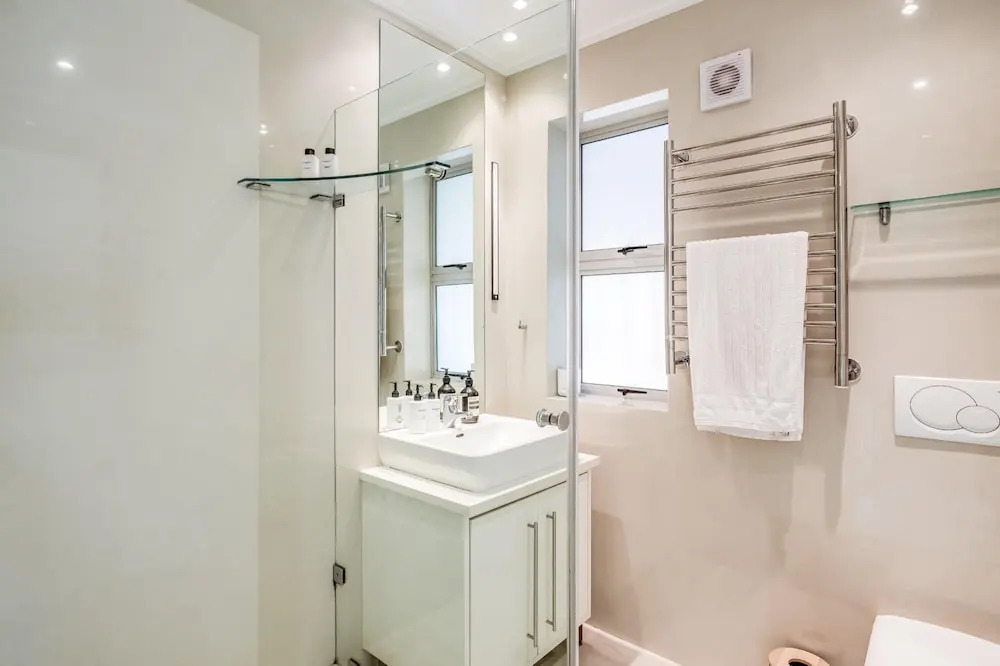 Extraordinary Stay in Mouille Point The Apartment