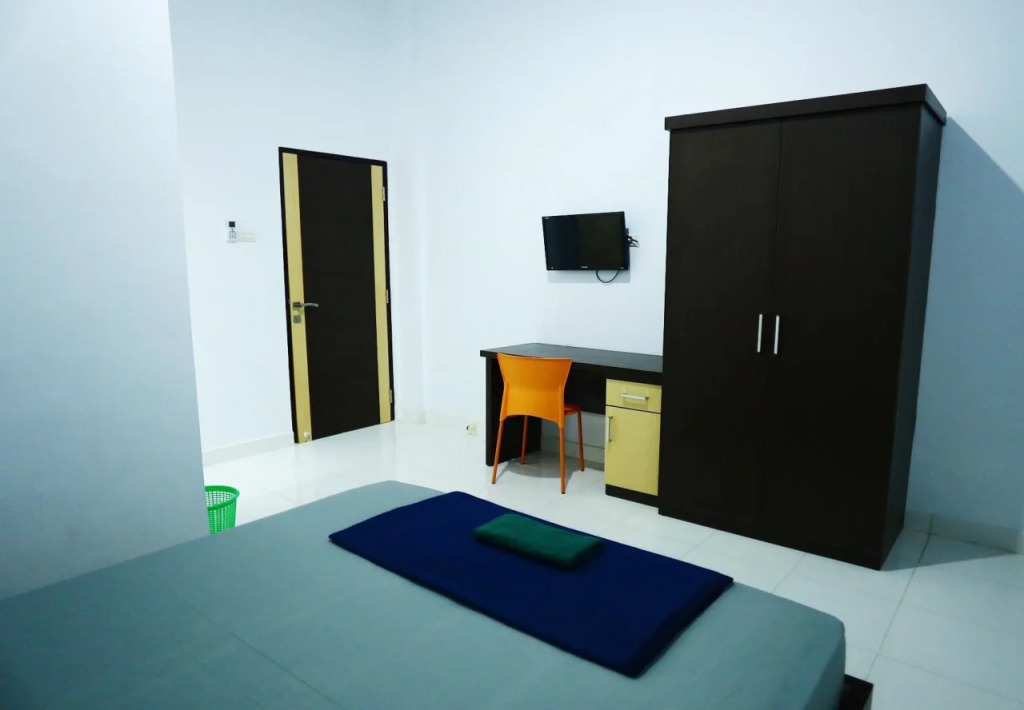 24 Hour Guest House