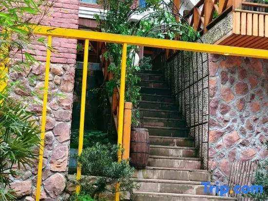 Q+ yunhaiTheme Homestay