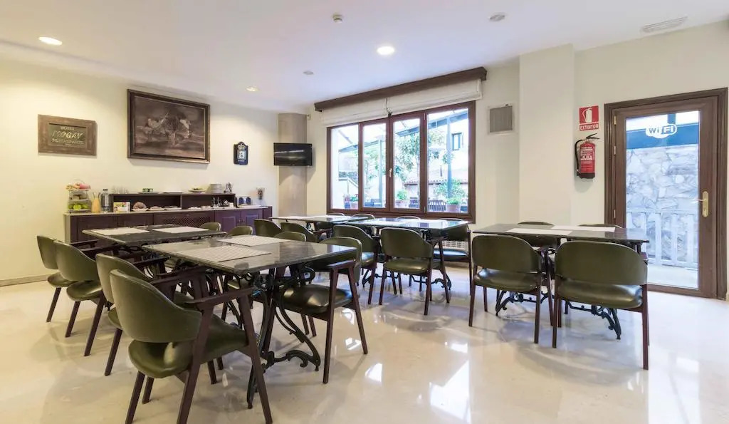 Hotel Mogay
