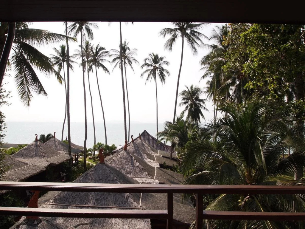 Lipa Bay Resort