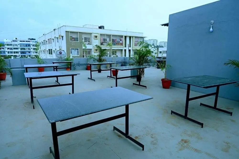 Aadams Suites
