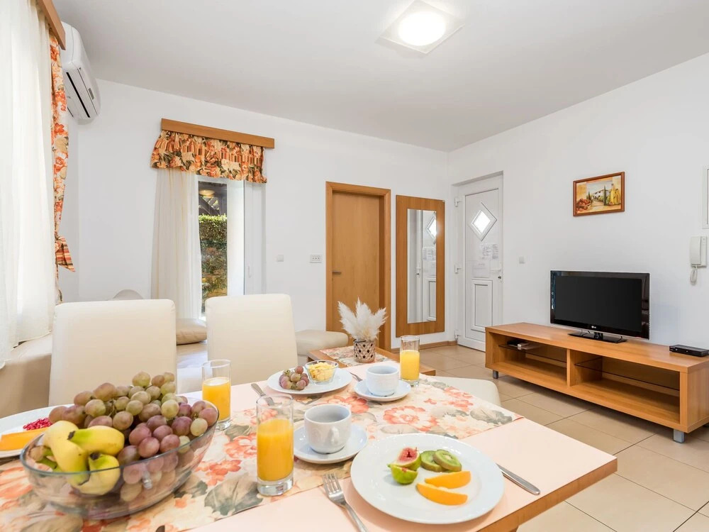 Ivana 2 Rab in Rab With 1 Bedrooms and 1 5 Bathrooms