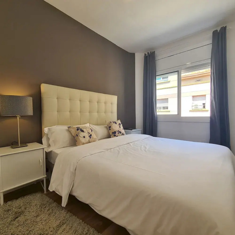 Walk to Camp NOU - Wi-fi AC 3 Bed by Myrentalhost