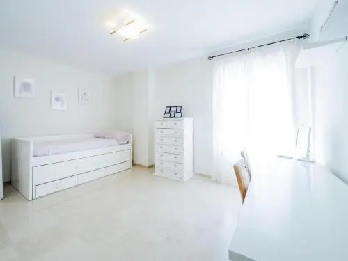Cubo's Apartamento 1/A Arenas de Marbella