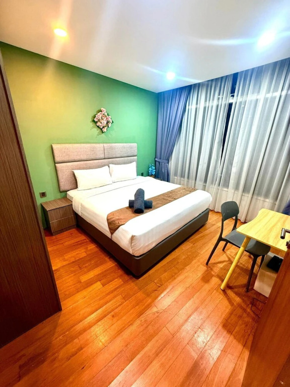 Vortex suites klcc