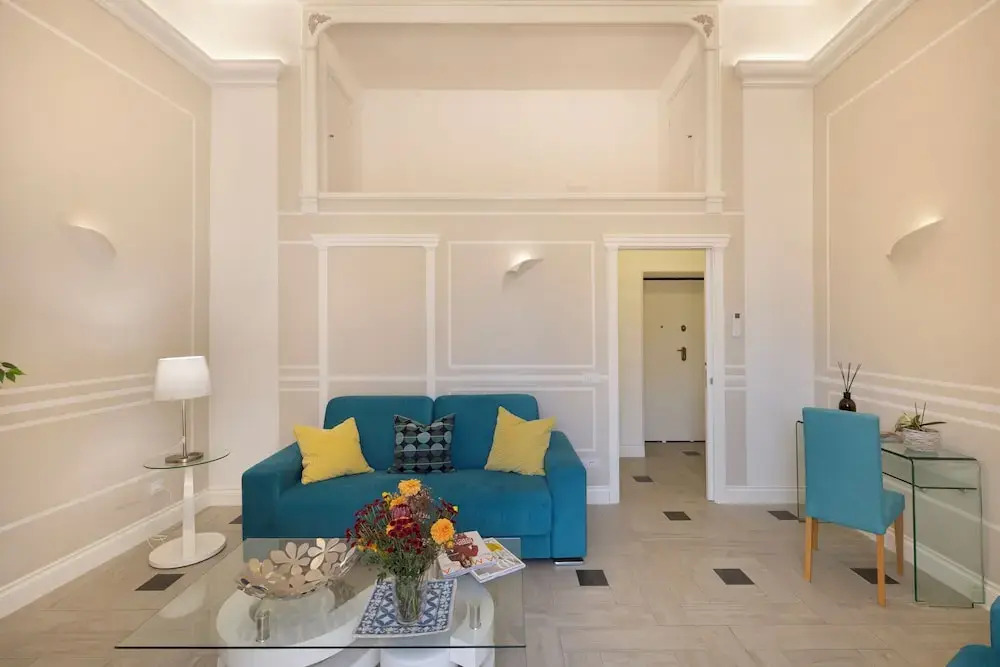 YourHome - Royal Blue Suite
